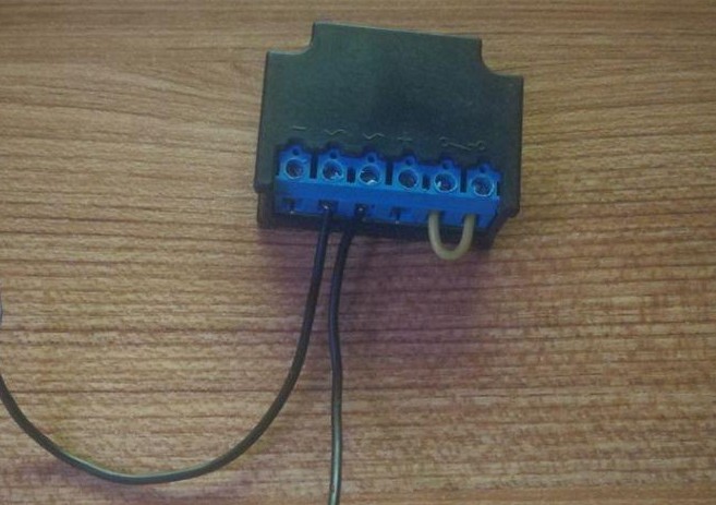 快速門電機(jī)整流塊